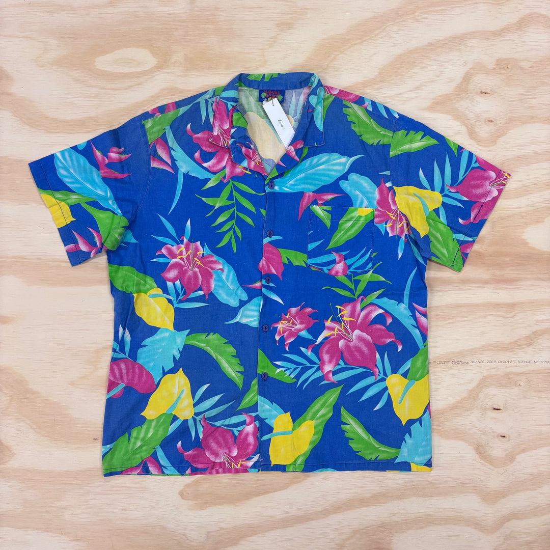 VINTAGE HAWAIIAN SHIRT LARGE