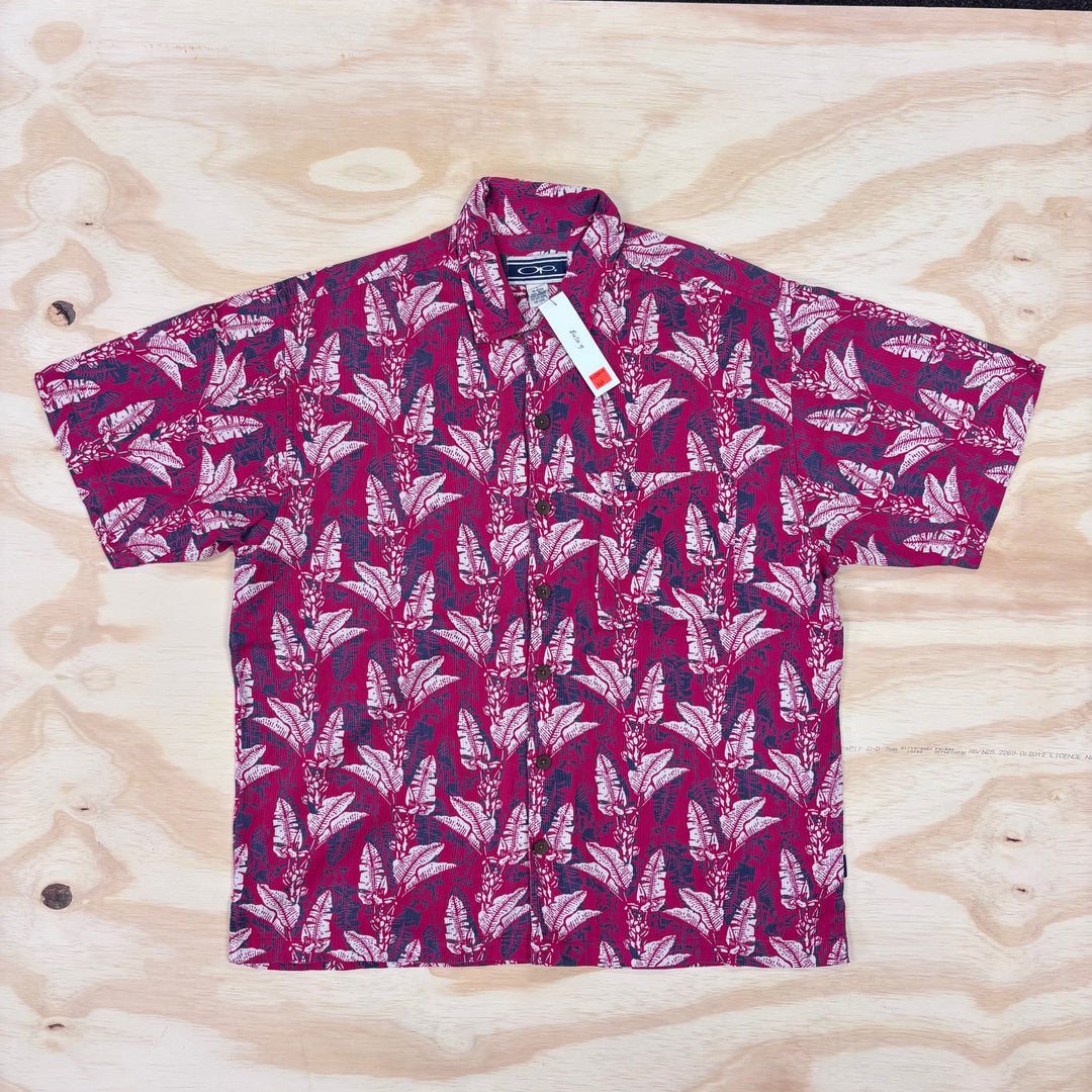 VINTAGE HAWAIIAN SHIRT LARGE