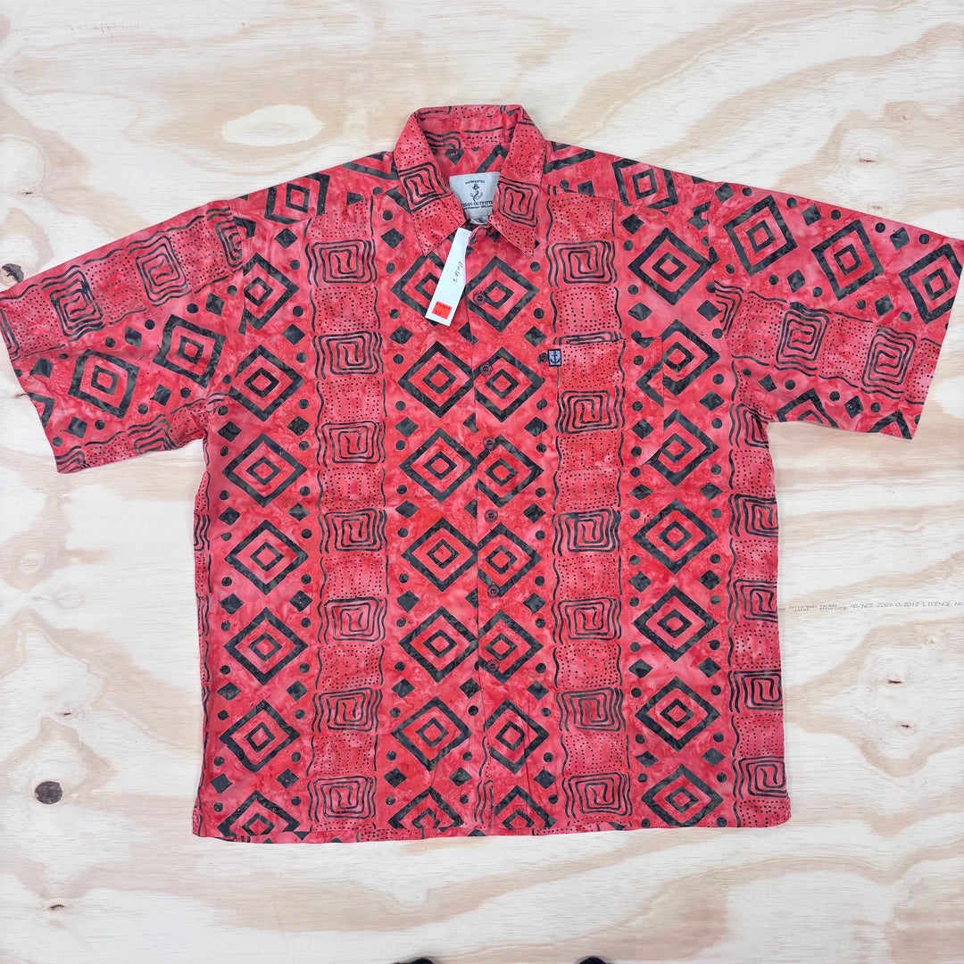 VINTAGE PARTY SHIRT EXTRA LARGE