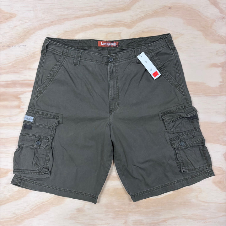 VINTAGE CARGO SHORT 38"
