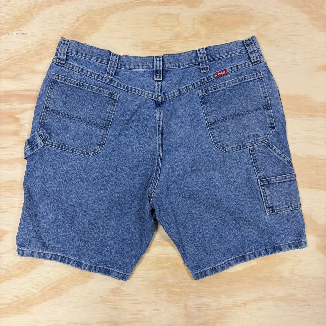 VINTAGE CARPENTER SHORT 40"