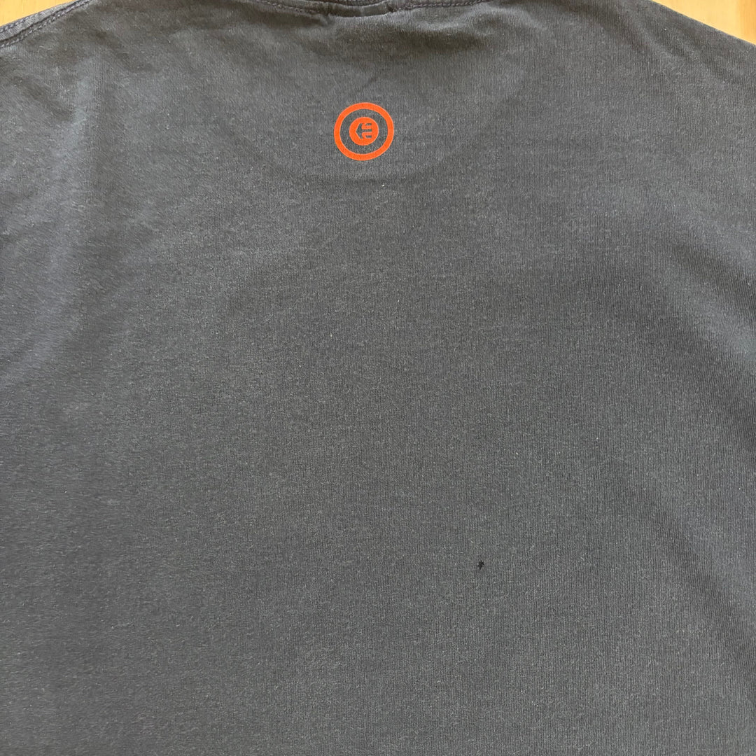 VINTAGE ETNIES TEE LARGE