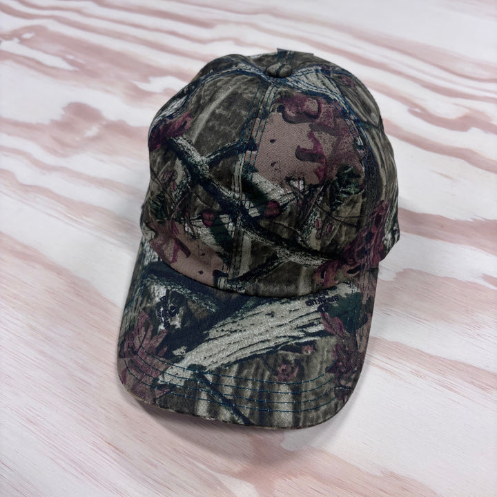 VINTAGE CAMO STRAP BACK CAP